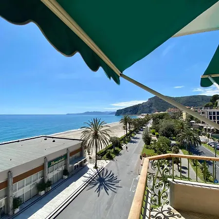 Boncardo ホテル 4*