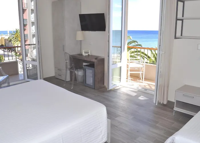 Boncardo Hotel 4*