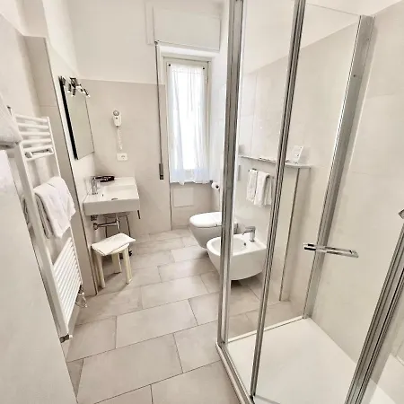 邦卡尔多酒店 菲纳莱利古雷