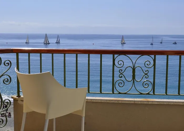 Boncardo Hotel 4*